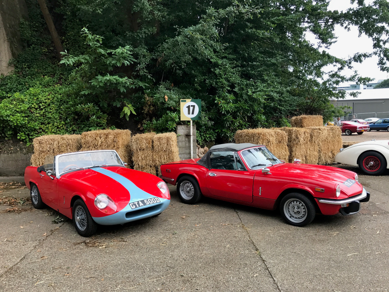Illustration for article titled Popped over to Brooklands the other day (and the week before)
